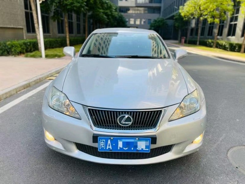 东莞09年雷克萨斯IS1