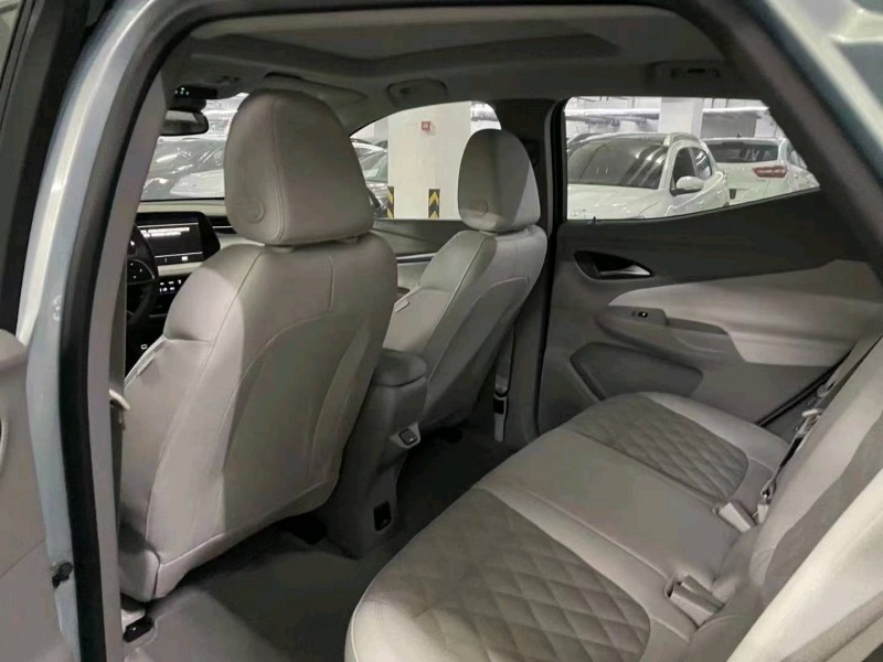 武汉22年别克微蓝3