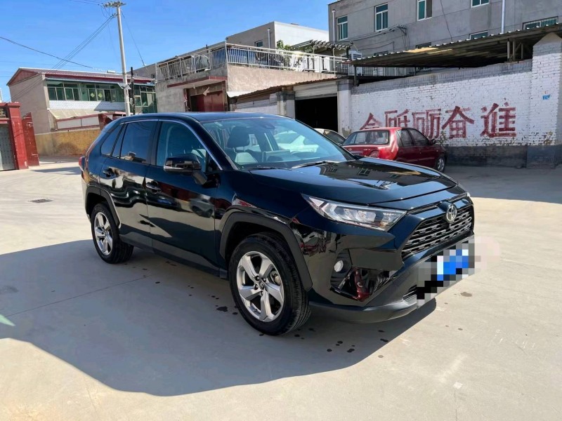 保定20年丰田RAV4荣放2