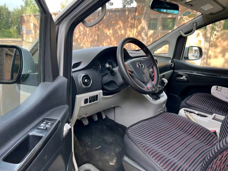 保定16年江淮瑞风M34