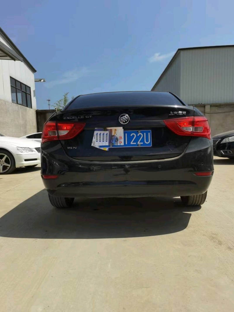 保定16年别克英朗8