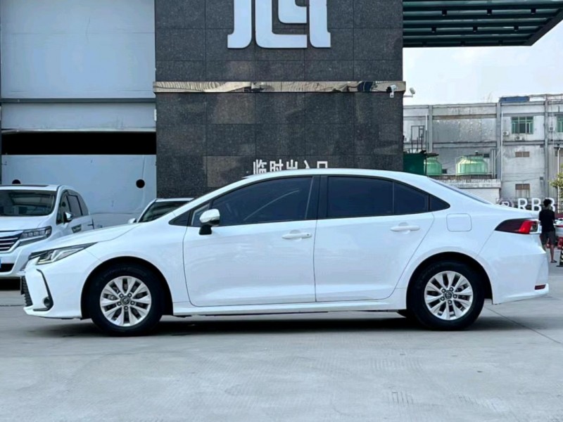 东莞21年丰田卡罗拉4