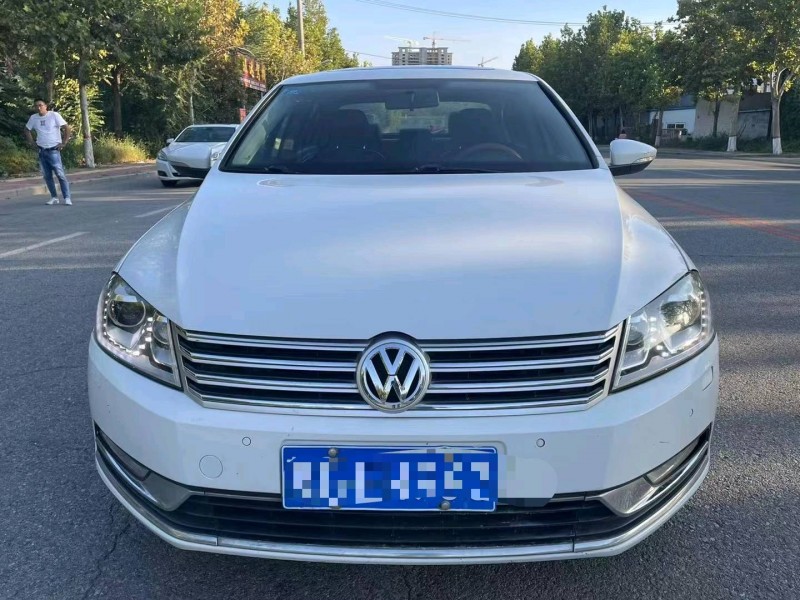 保定14年大众迈腾1