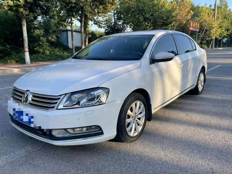 保定14年大众迈腾3