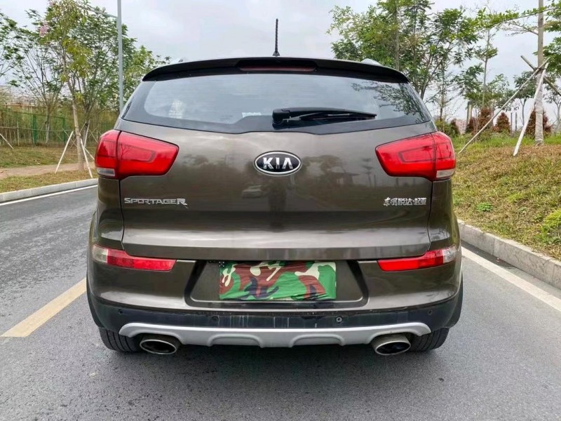 东莞15年起亚智跑9