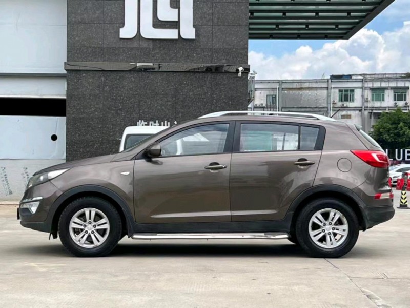 东莞14年起亚智跑4