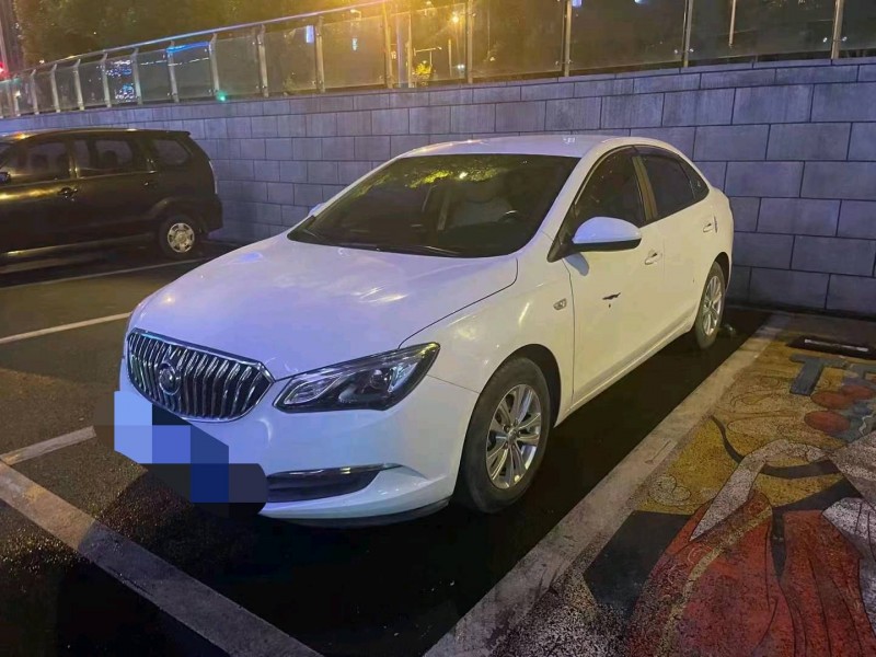 重庆17年别克英朗4