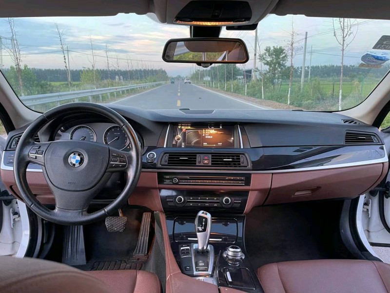 徐州17年宝马5系3