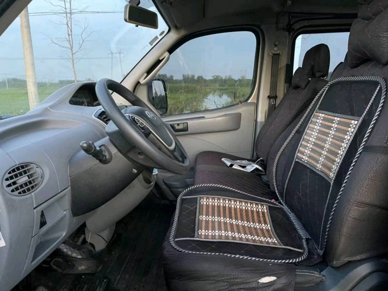 徐州20年大通V805