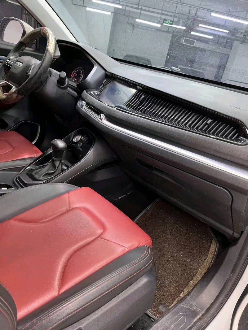 成都19年哈弗H28