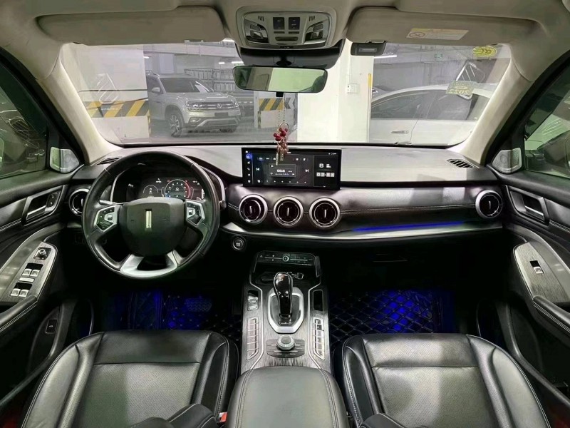 成都20年长城汽车WEY VV69