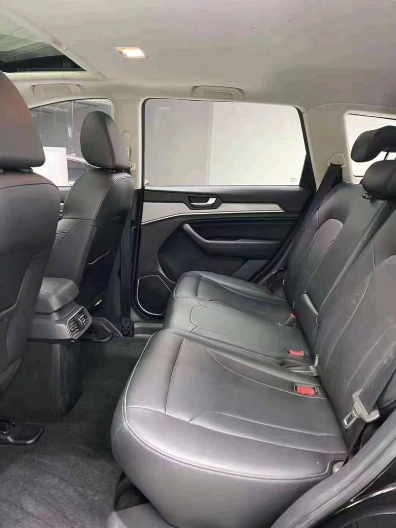 成都18年哈弗H67