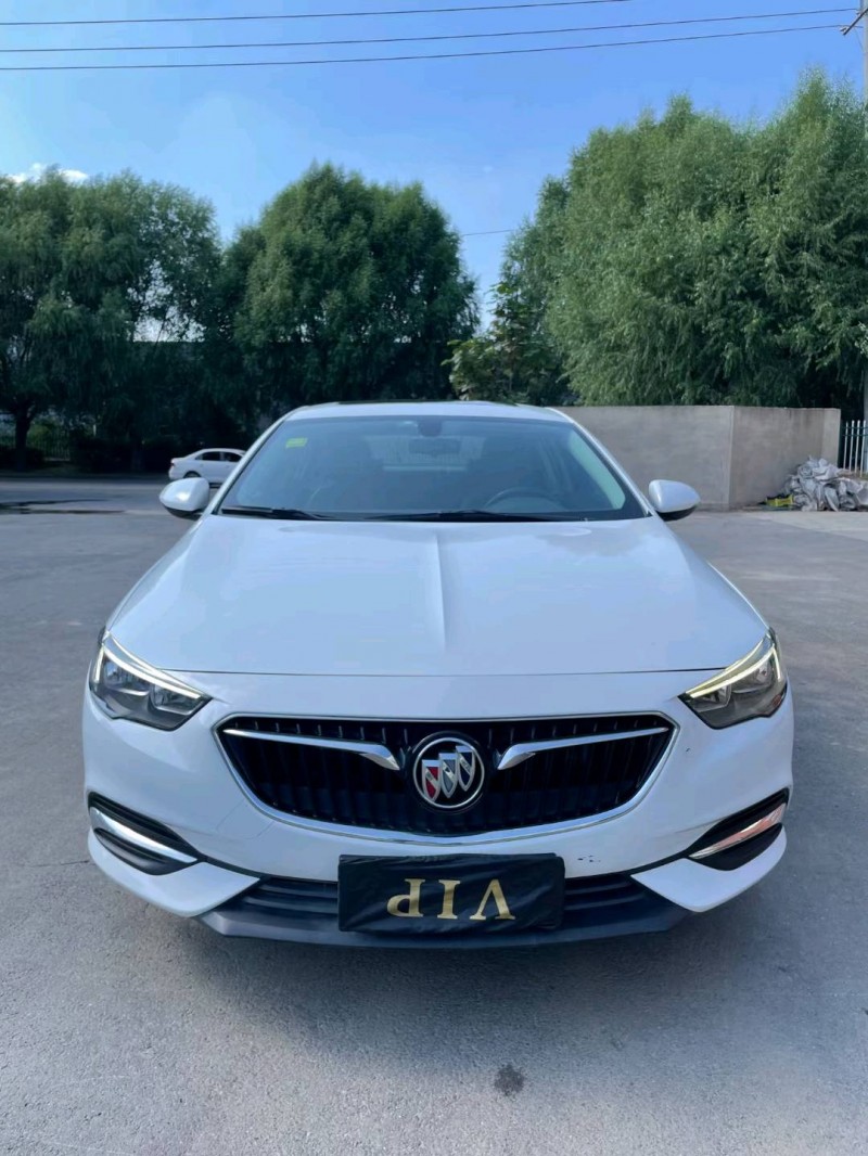 沈阳17年别克君威1