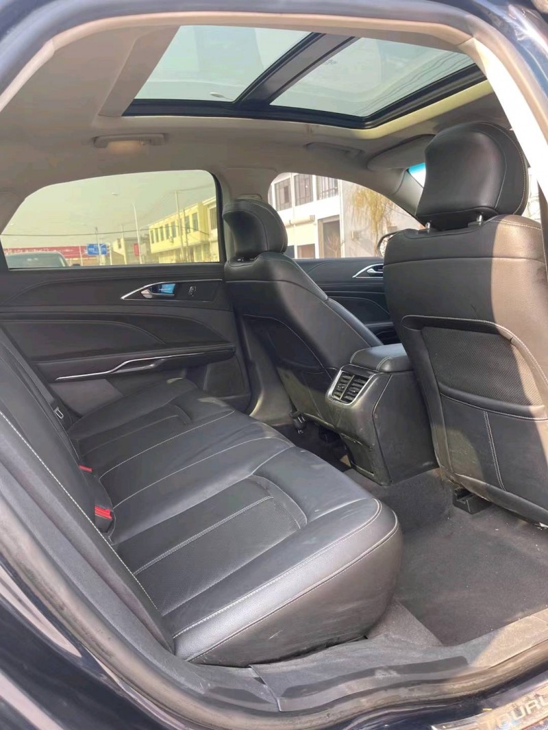 徐州16年福特金牛座6