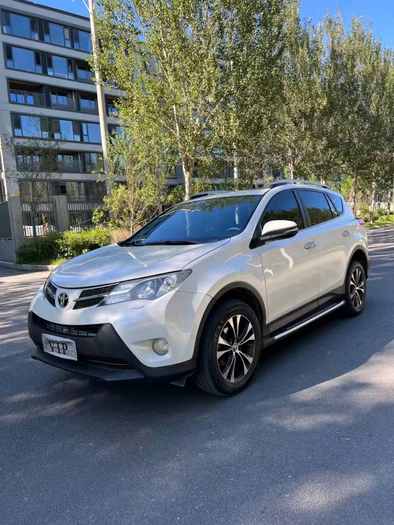 沈阳16年丰田RAV4荣放2