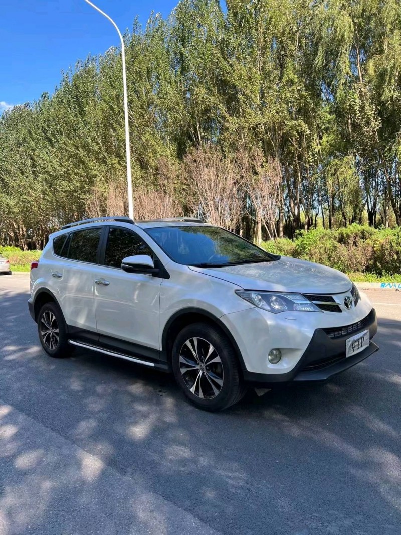 沈阳16年丰田RAV4荣放3