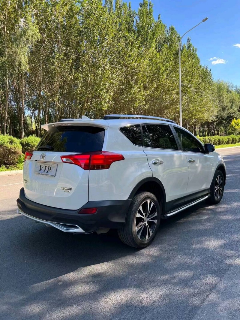 沈阳16年丰田RAV4荣放5