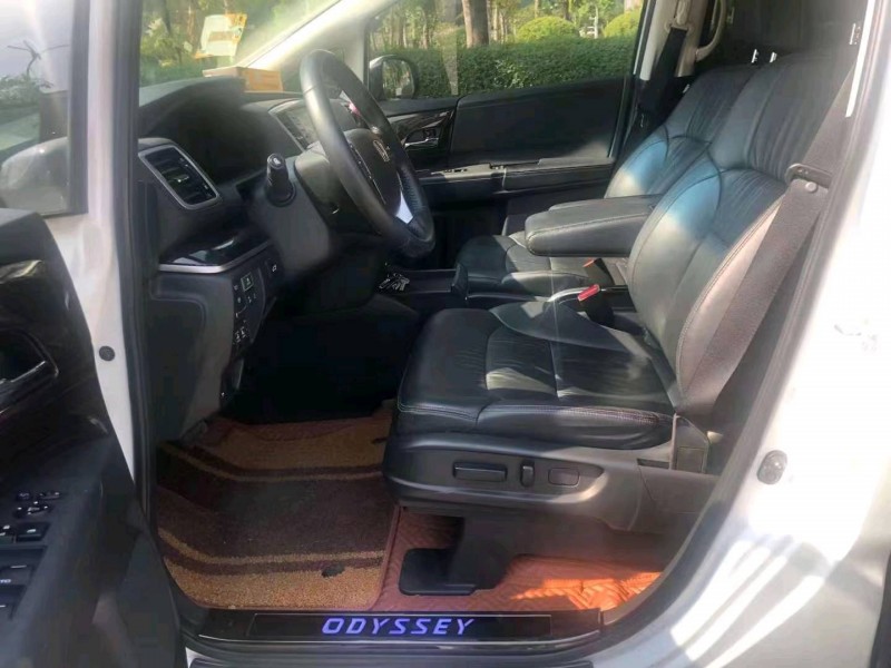 广州19年本田奥德赛4