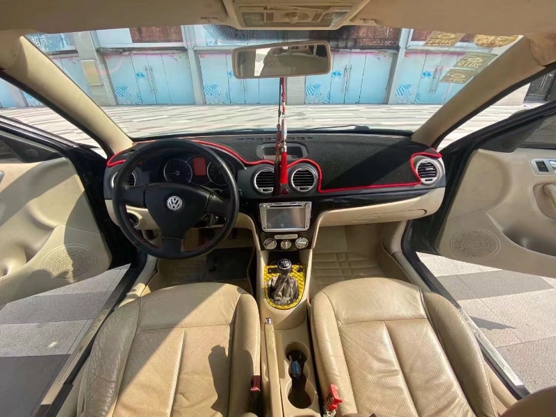 广州08年大众朗逸8