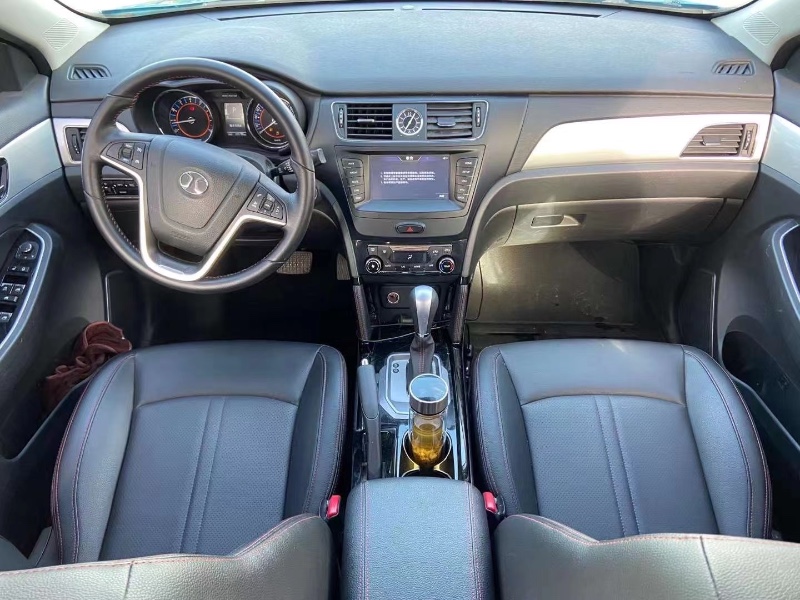 成都17年北汽绅宝X552