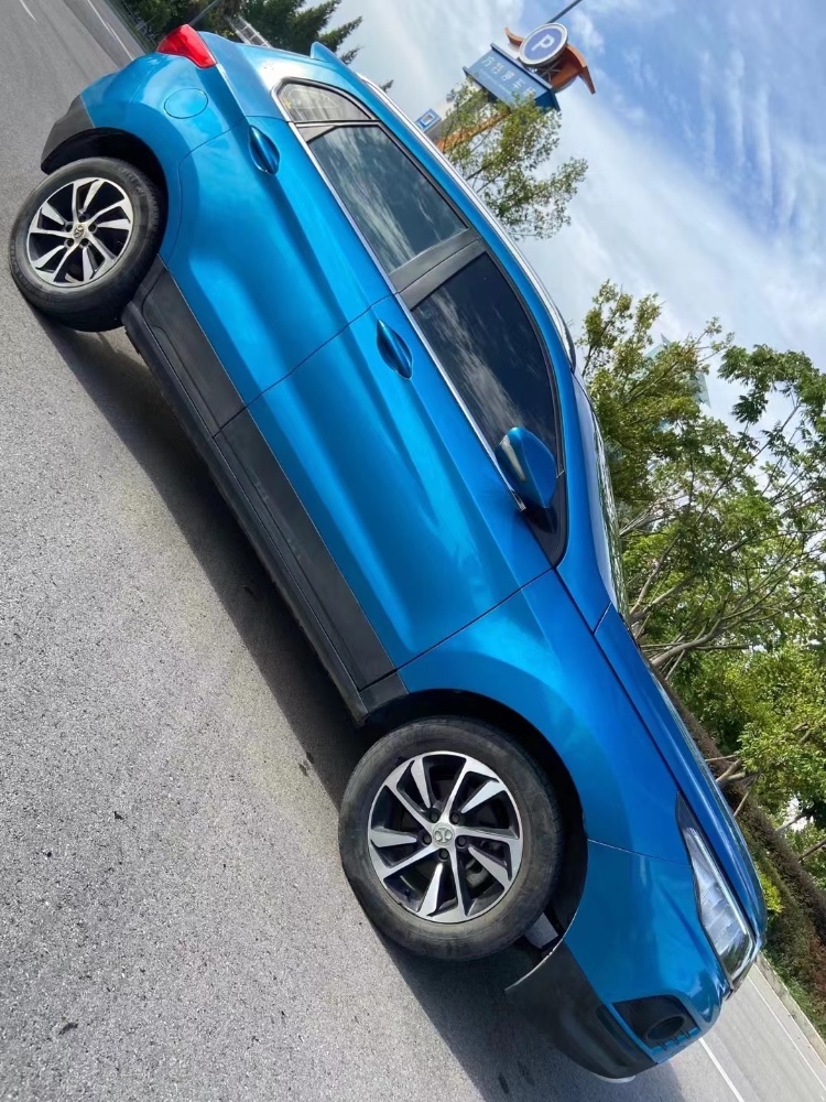 成都17年北汽绅宝X554