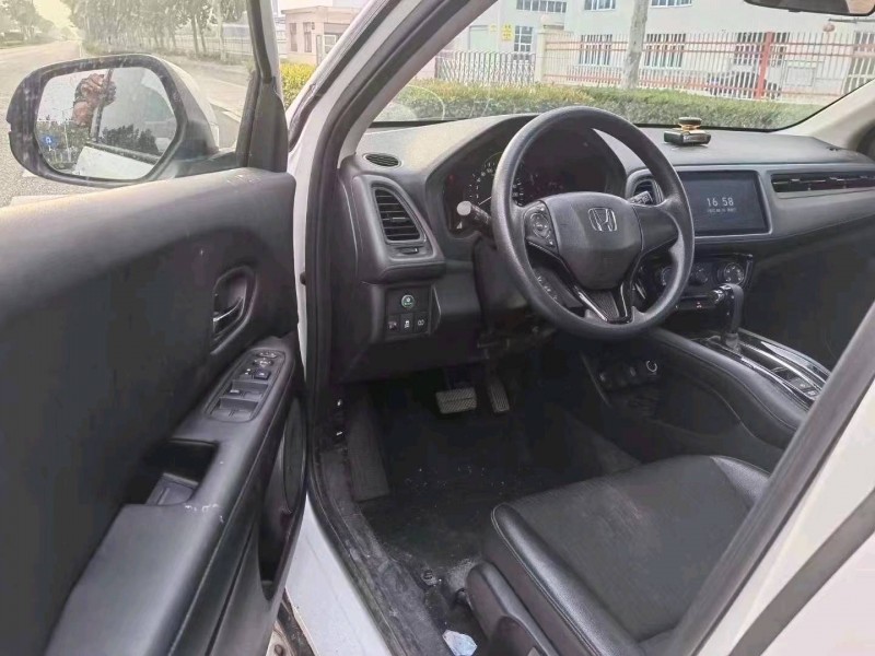 苏州19年本田缤智9