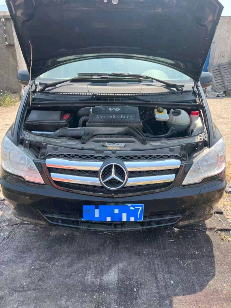 北京13年奔驰威霆1