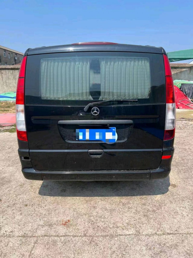 北京13年奔驰威霆6