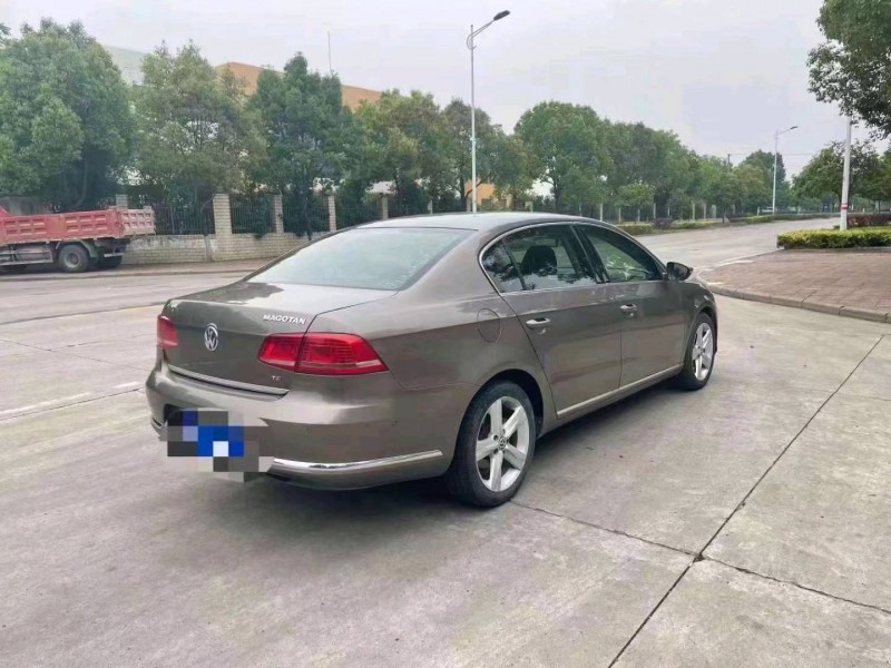 北京16年大众迈腾9