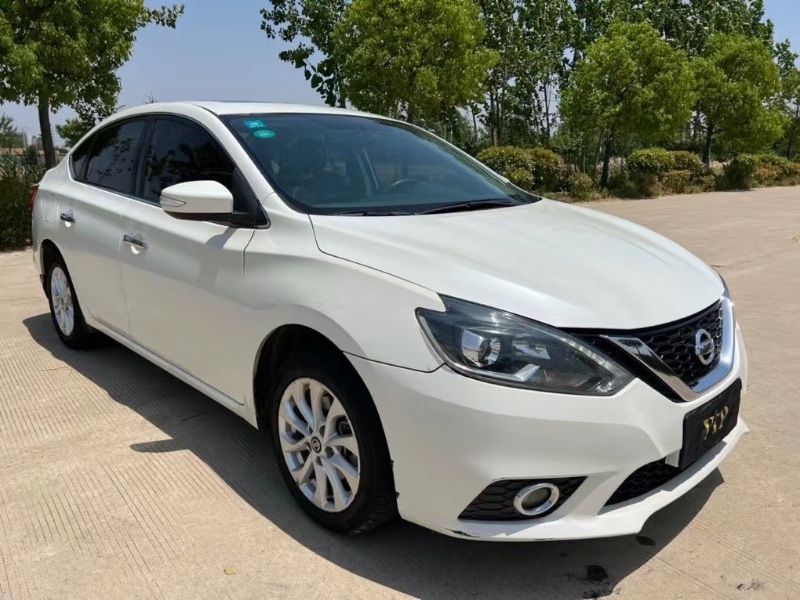 盐城18年日产轩逸6