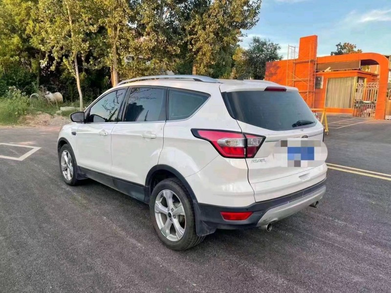 北京17年福特翼虎7