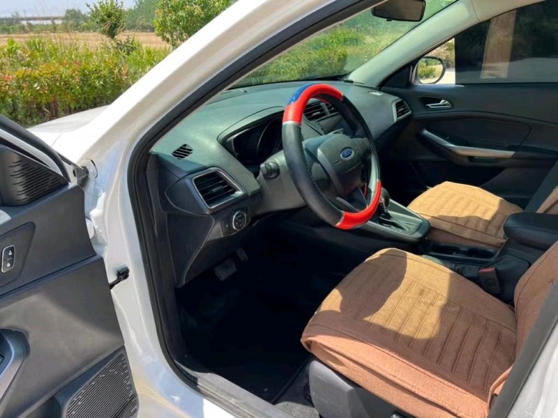 盐城21年福特福睿斯3