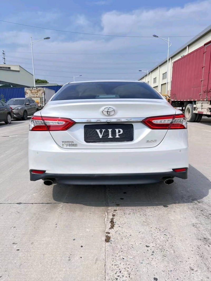 东莞19年丰田凯美瑞9