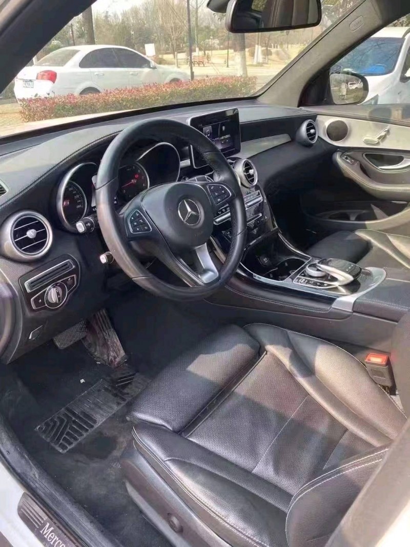 徐州19年奔驰GLC4