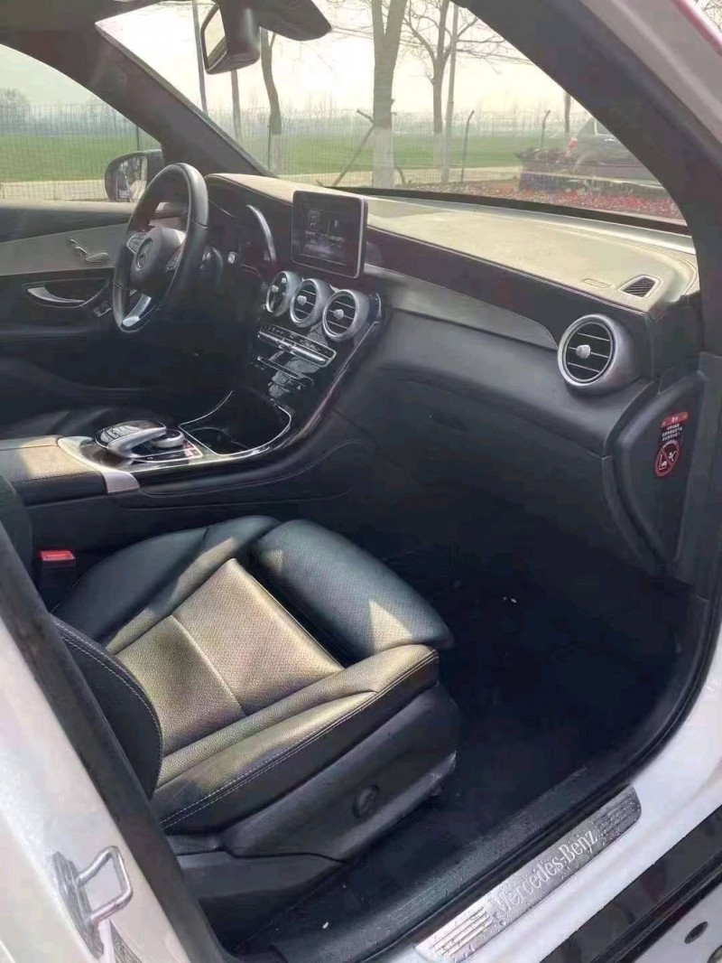 徐州19年奔驰GLC2