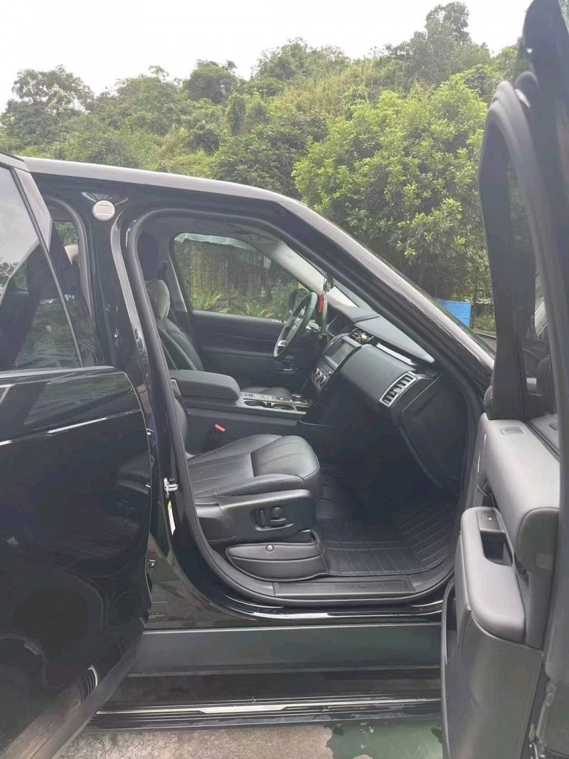 广州21年路虎发现6