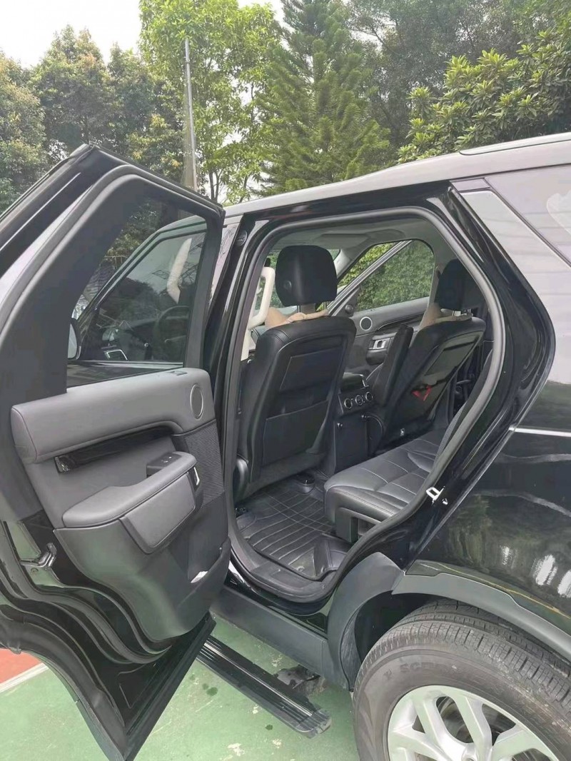 广州21年路虎发现8