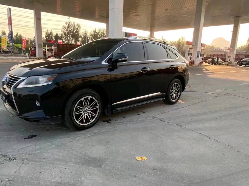 保定13年雷克萨斯RX2