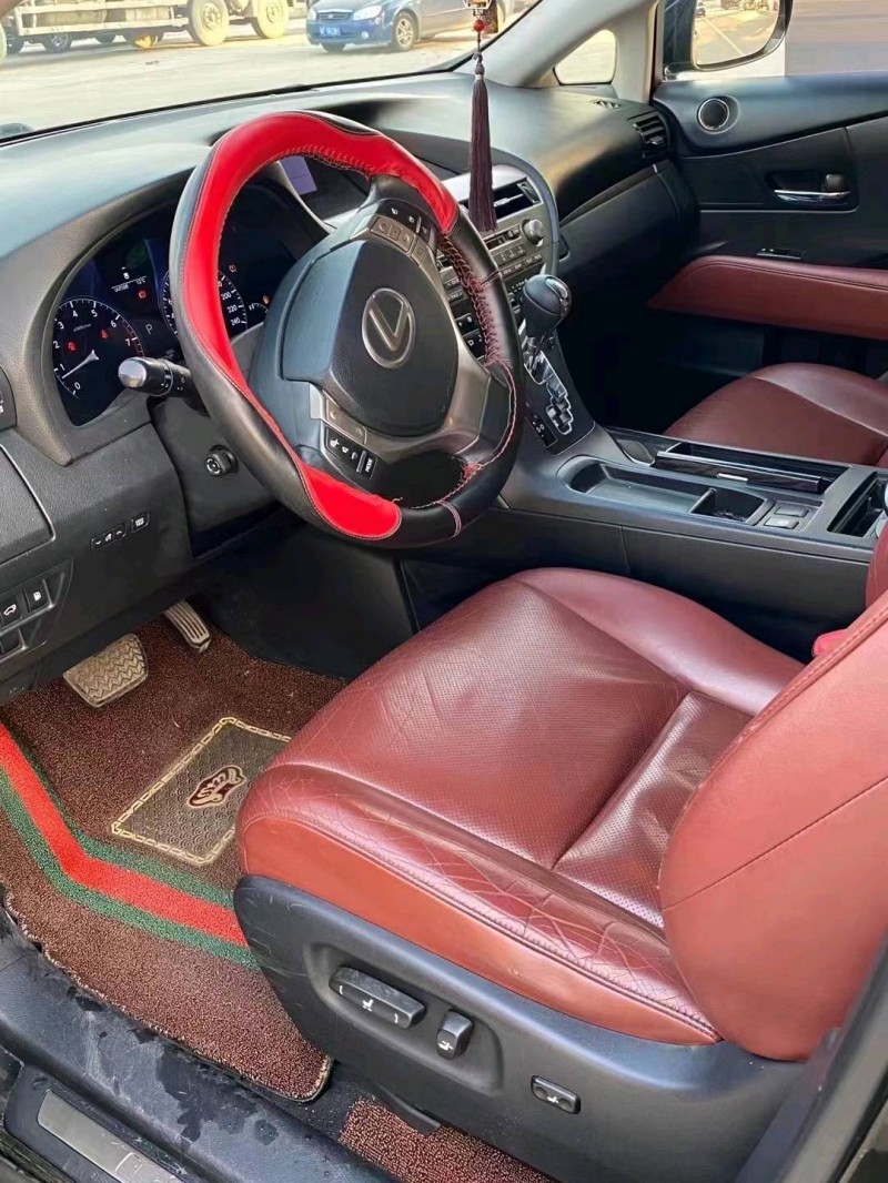 保定13年雷克萨斯RX4