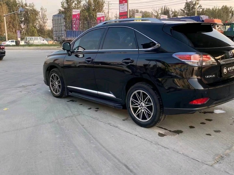 保定13年雷克萨斯RX8