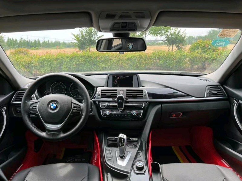 盐城16年宝马3系8