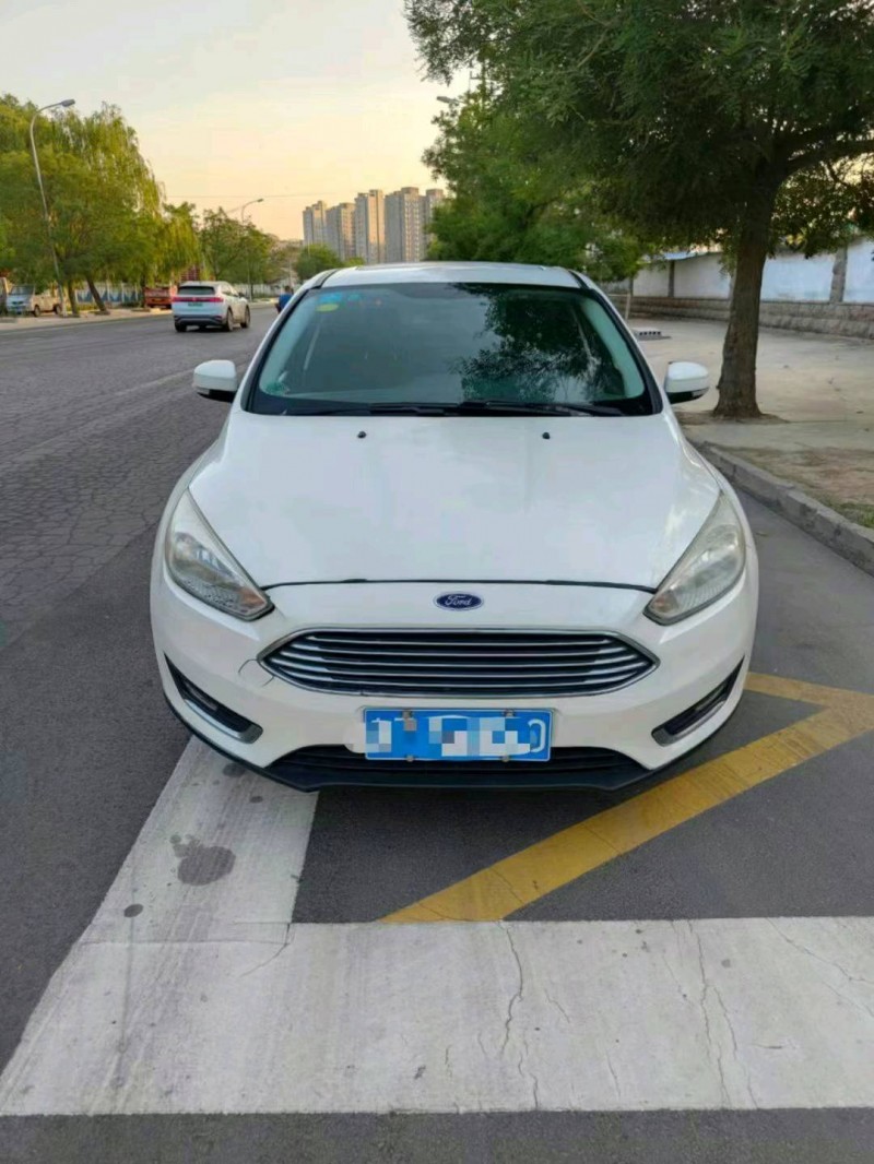 北京16年福特福克斯1