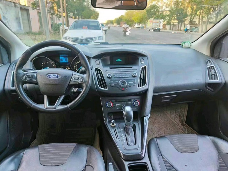 北京16年福特福克斯4