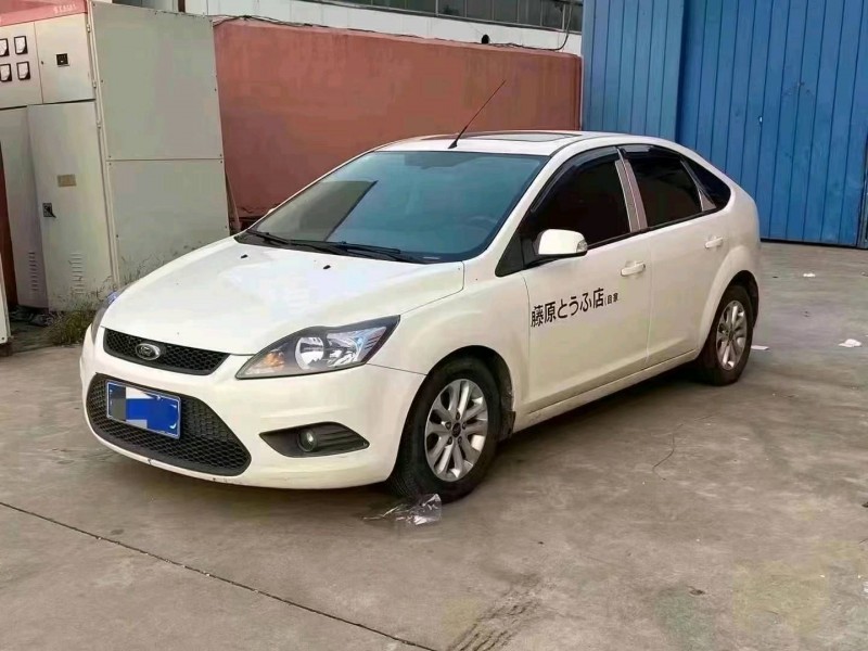 北京15年福特福克斯5