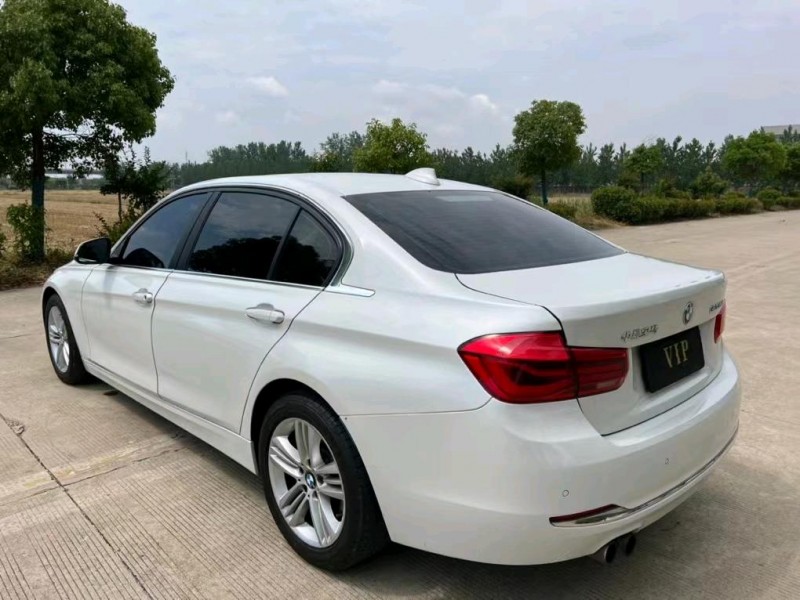 盐城17年宝马3系5