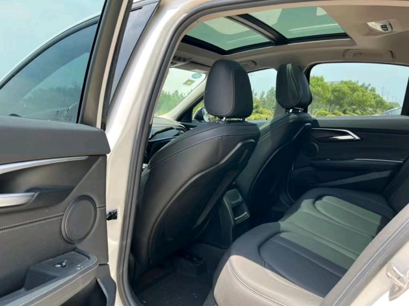 盐城19年宝马1系7