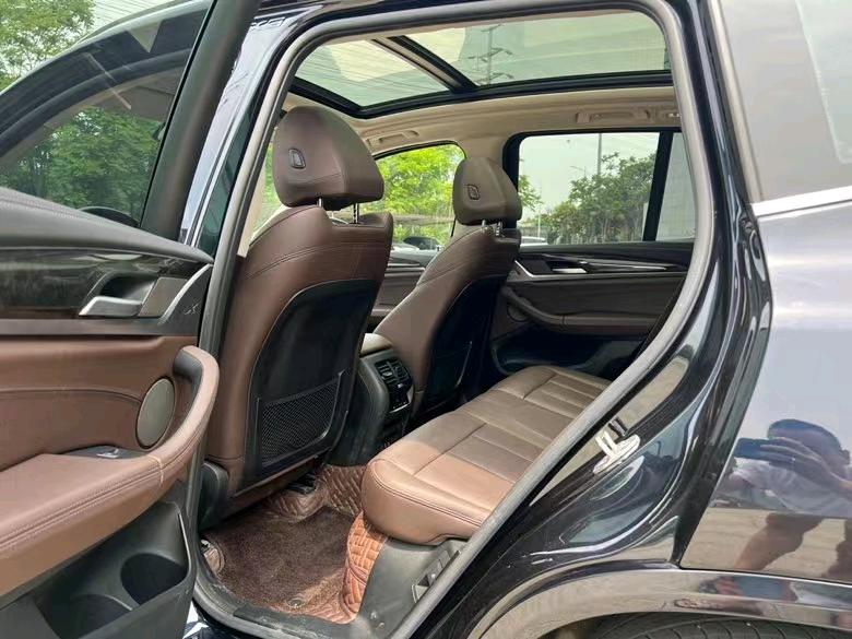 盐城21年宝马X35