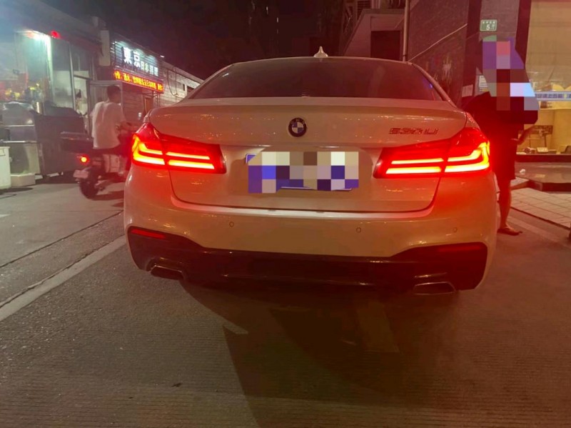 广州17年宝马5系5