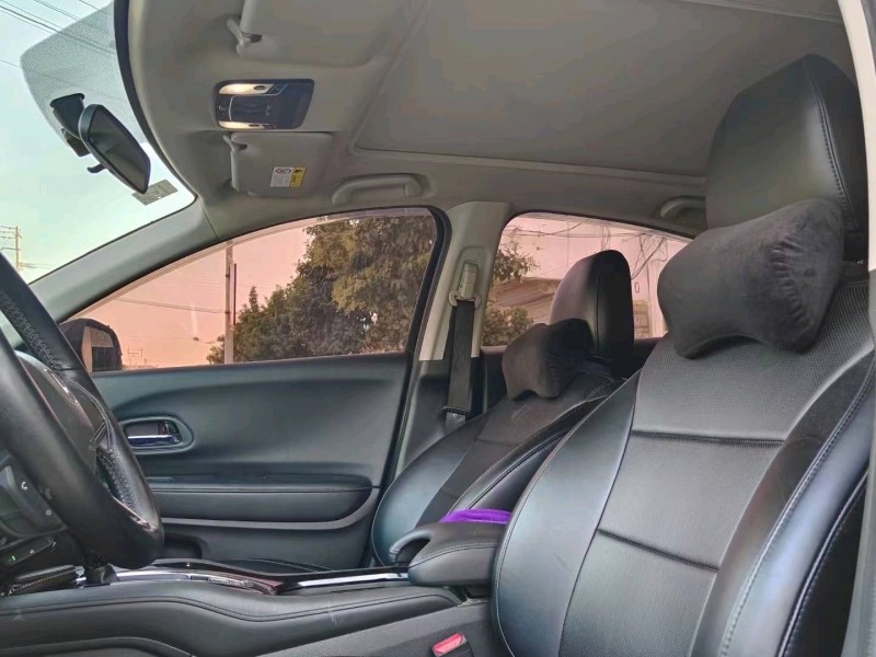 北京19年本田缤智8