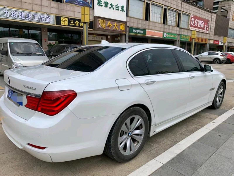 广州12年宝马7系4
